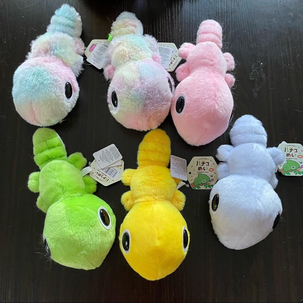 Lizard salamander plushies (free w bundle)